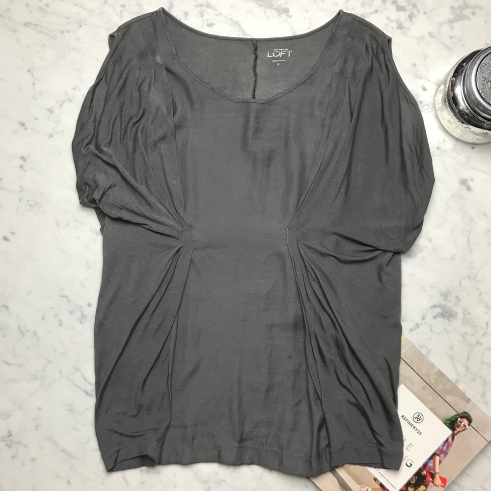 LOFT Pin-Tuck Grey Sleeveless Flowy Shoulder Top
